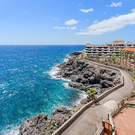 Over The Ocean Apartment