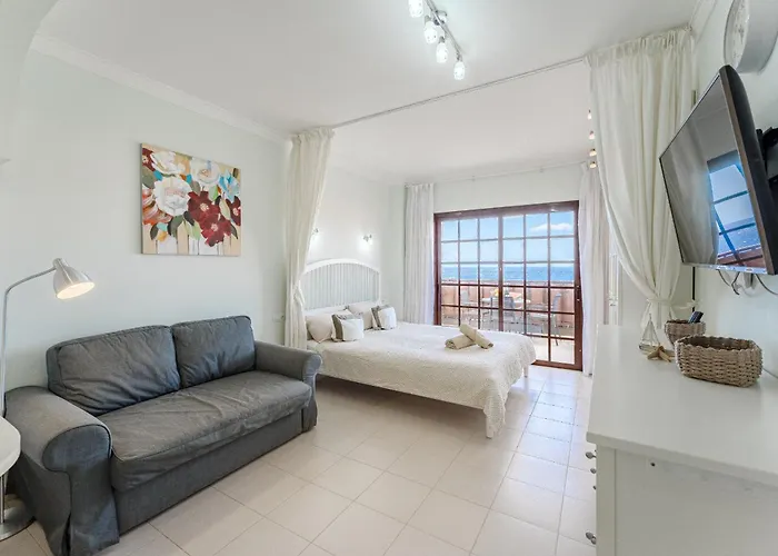 Apartment Over The Ocean *